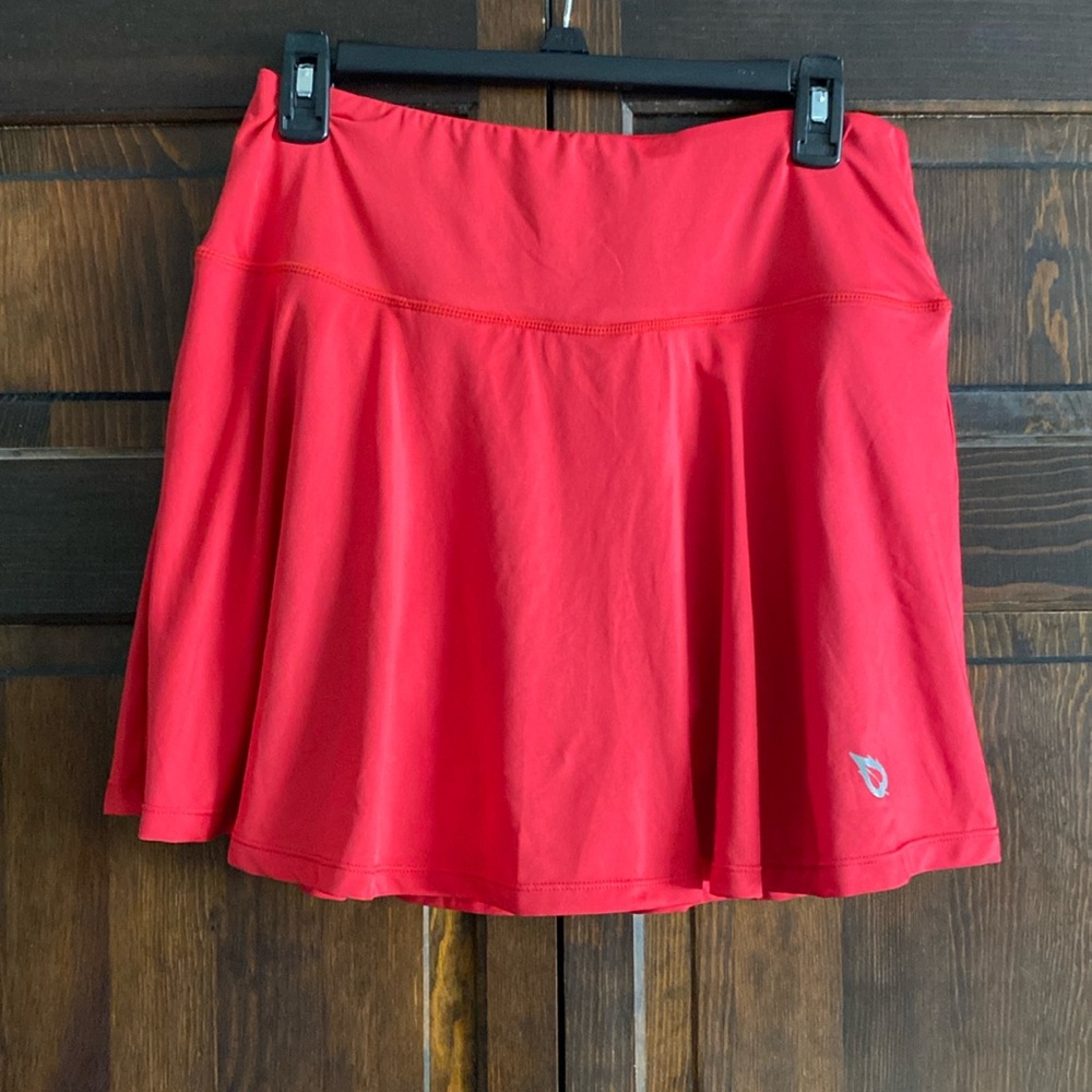 Red skort
